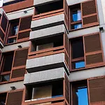 Adonis Plaza فندق