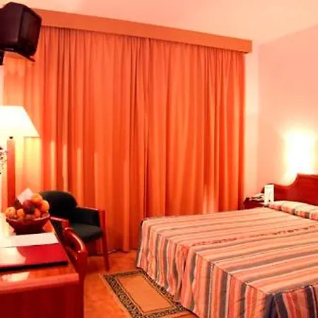 Adonis Plaza 3* Σάντα Κρουζ Τενερίφης