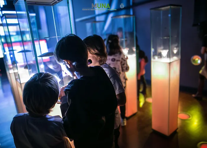 Adonis Plaza 3* サンタクルスデテネリフェ