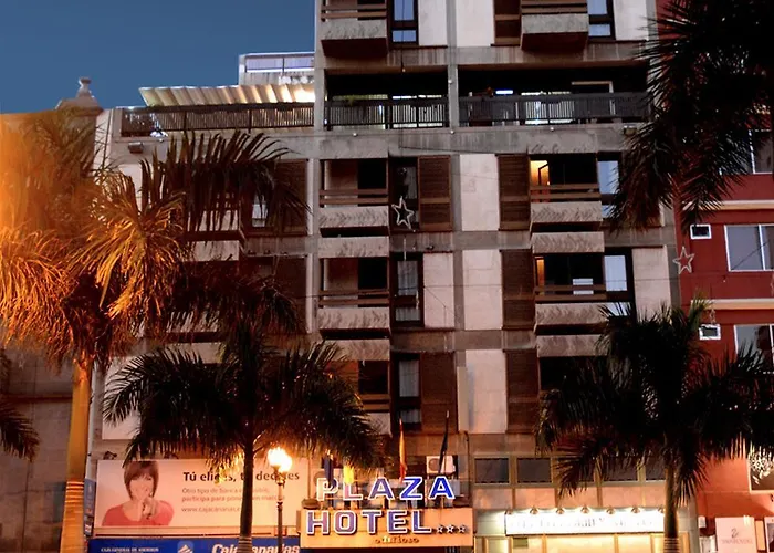 ホテル Adonis Plaza 3*