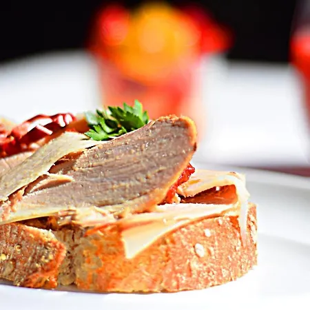 酒店 阿多尼斯广场酒店